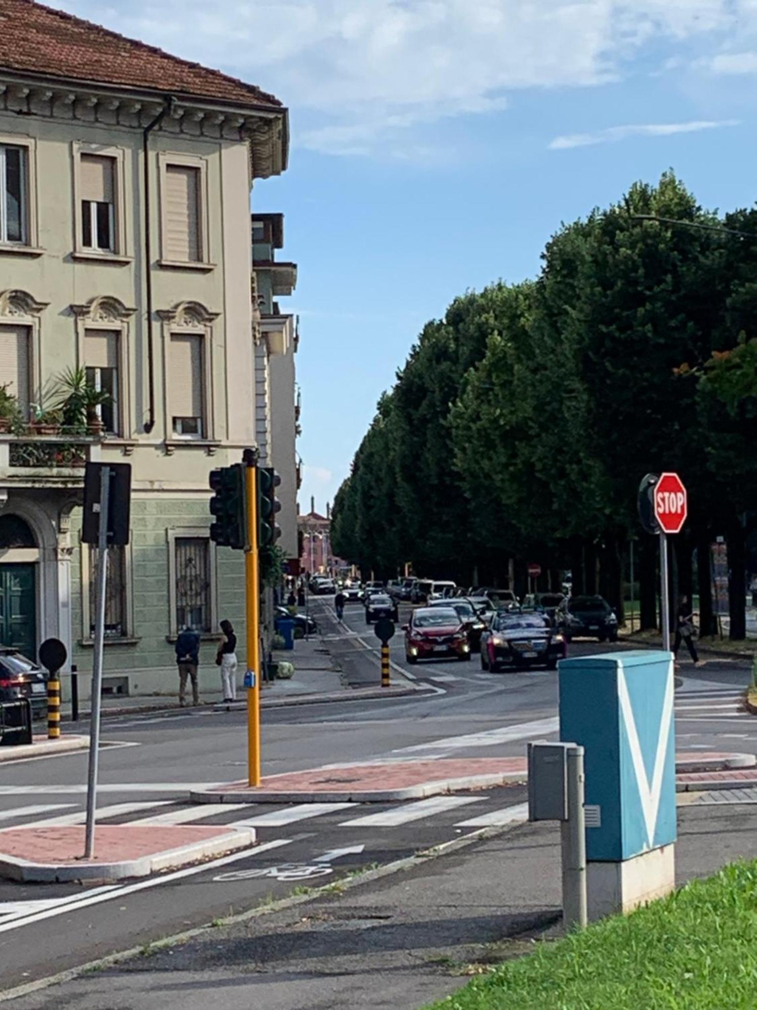 Appartamento Tri Brescia Esterno foto